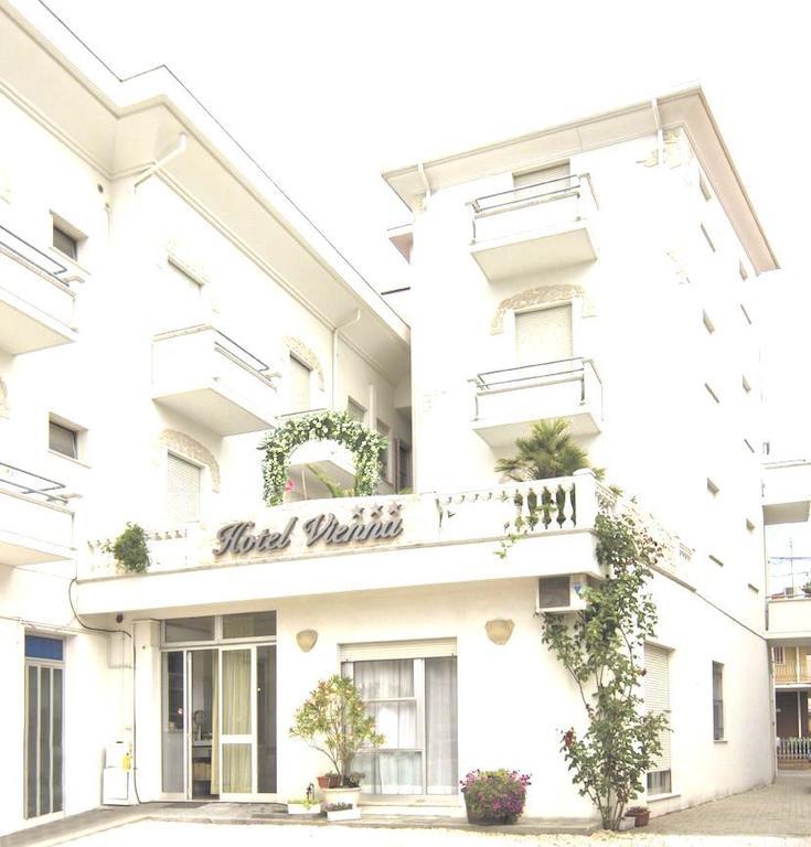 Hotel Vienna Bellaria-Igea Marina Exteriör bild